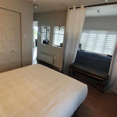 Hotel Aquamer Carleton-sur-Mer Εξωτερικό φωτογραφία