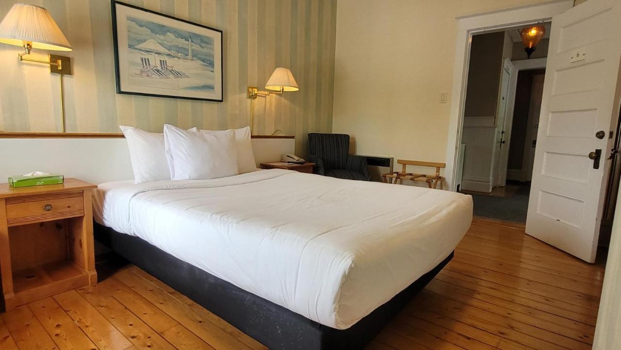 Hotel Aquamer Carleton-sur-Mer Εξωτερικό φωτογραφία