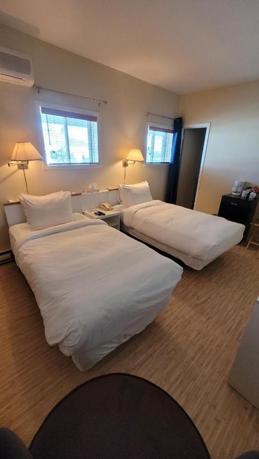 Hotel Aquamer Carleton-sur-Mer Εξωτερικό φωτογραφία