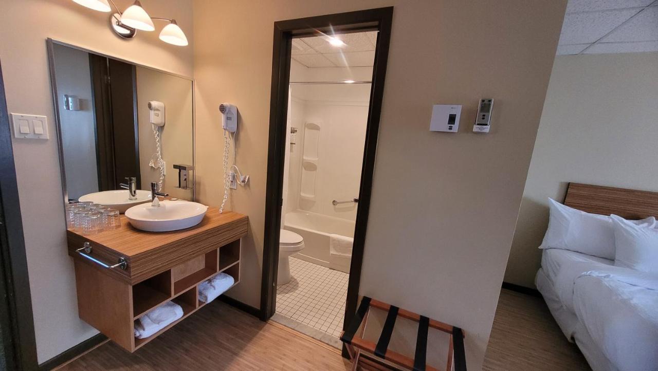 Hotel Aquamer Carleton-sur-Mer Εξωτερικό φωτογραφία