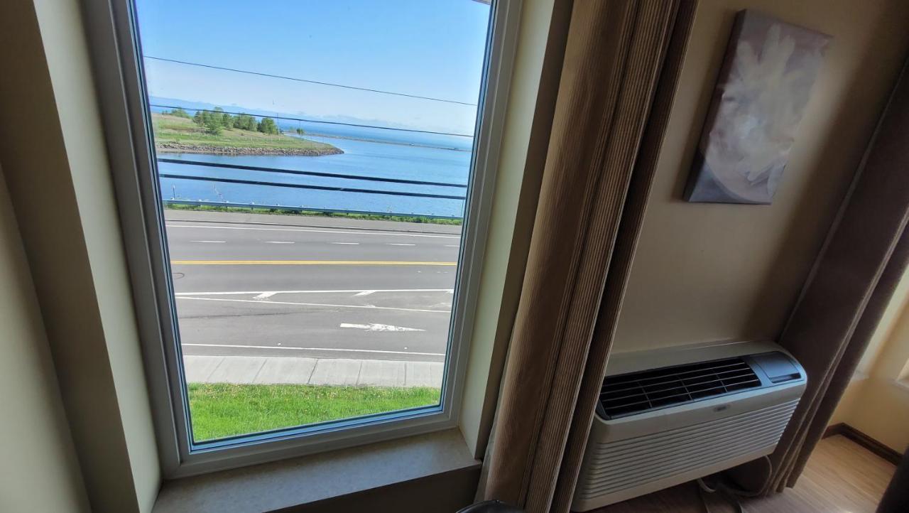 Hotel Aquamer Carleton-sur-Mer Εξωτερικό φωτογραφία