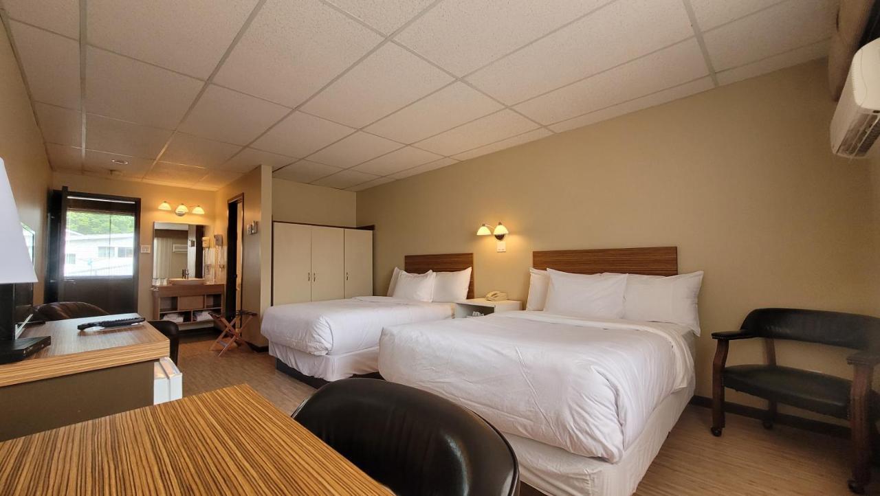 Hotel Aquamer Carleton-sur-Mer Εξωτερικό φωτογραφία