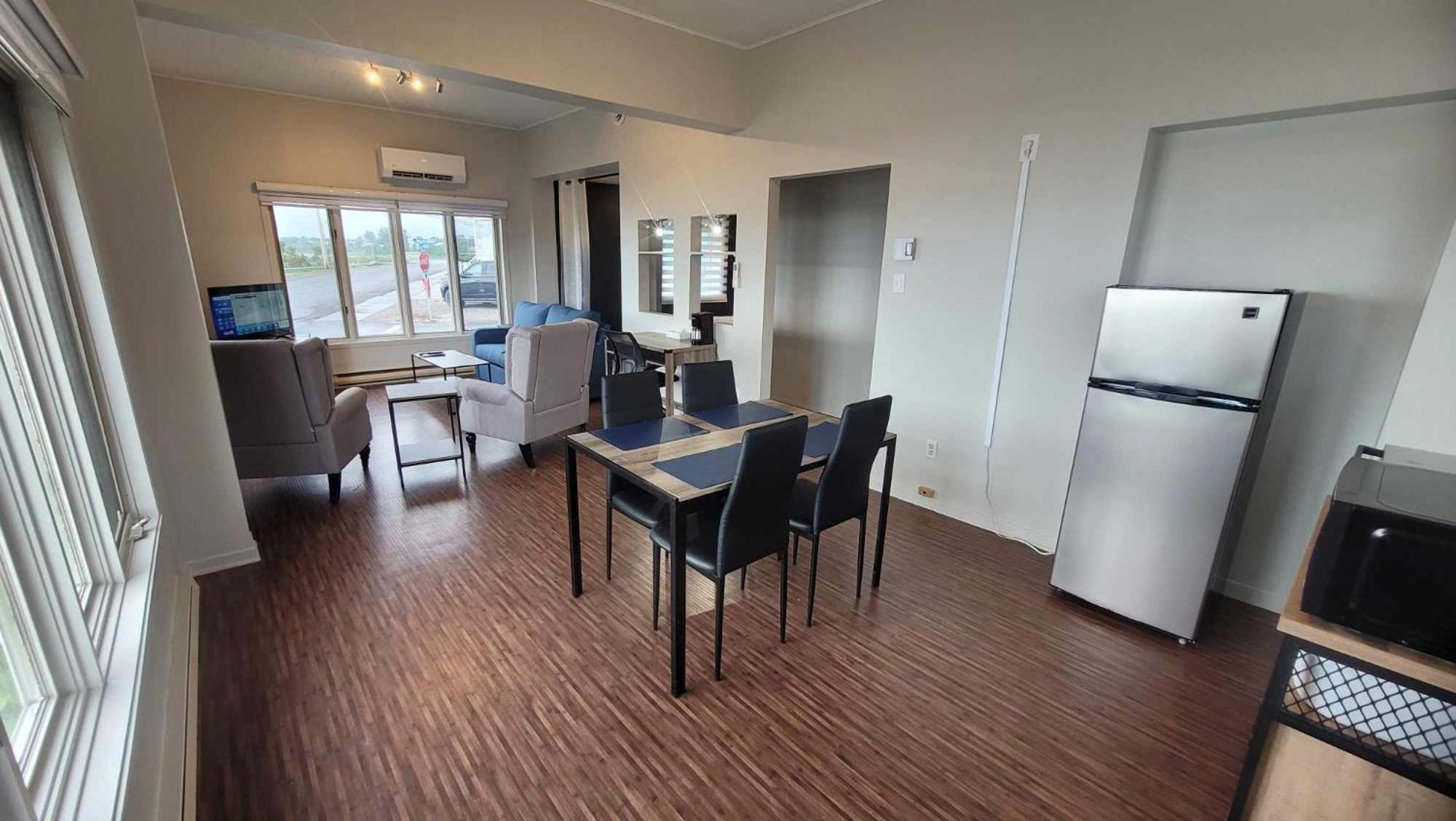 Hotel Aquamer Carleton-sur-Mer Εξωτερικό φωτογραφία