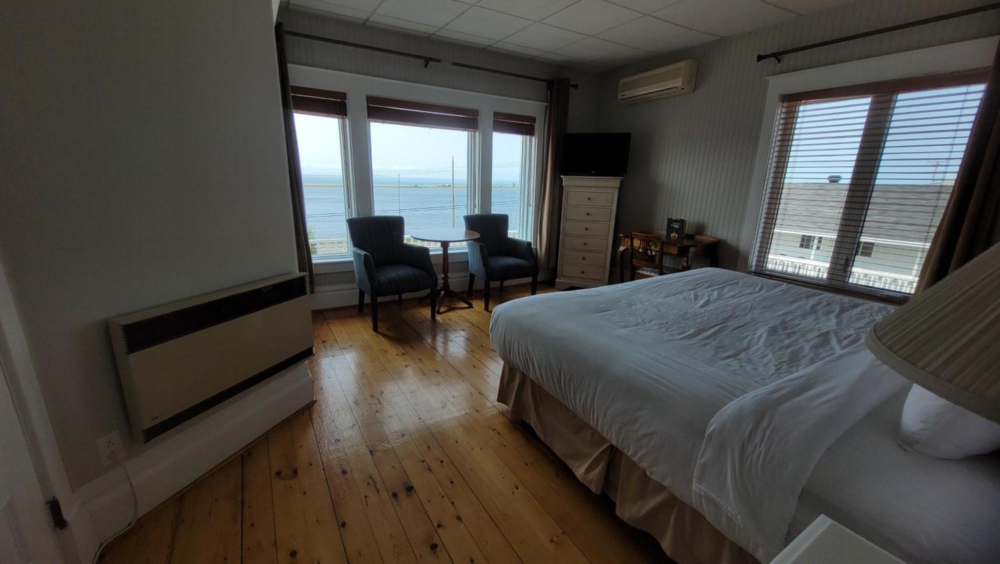 Hotel Aquamer Carleton-sur-Mer Εξωτερικό φωτογραφία