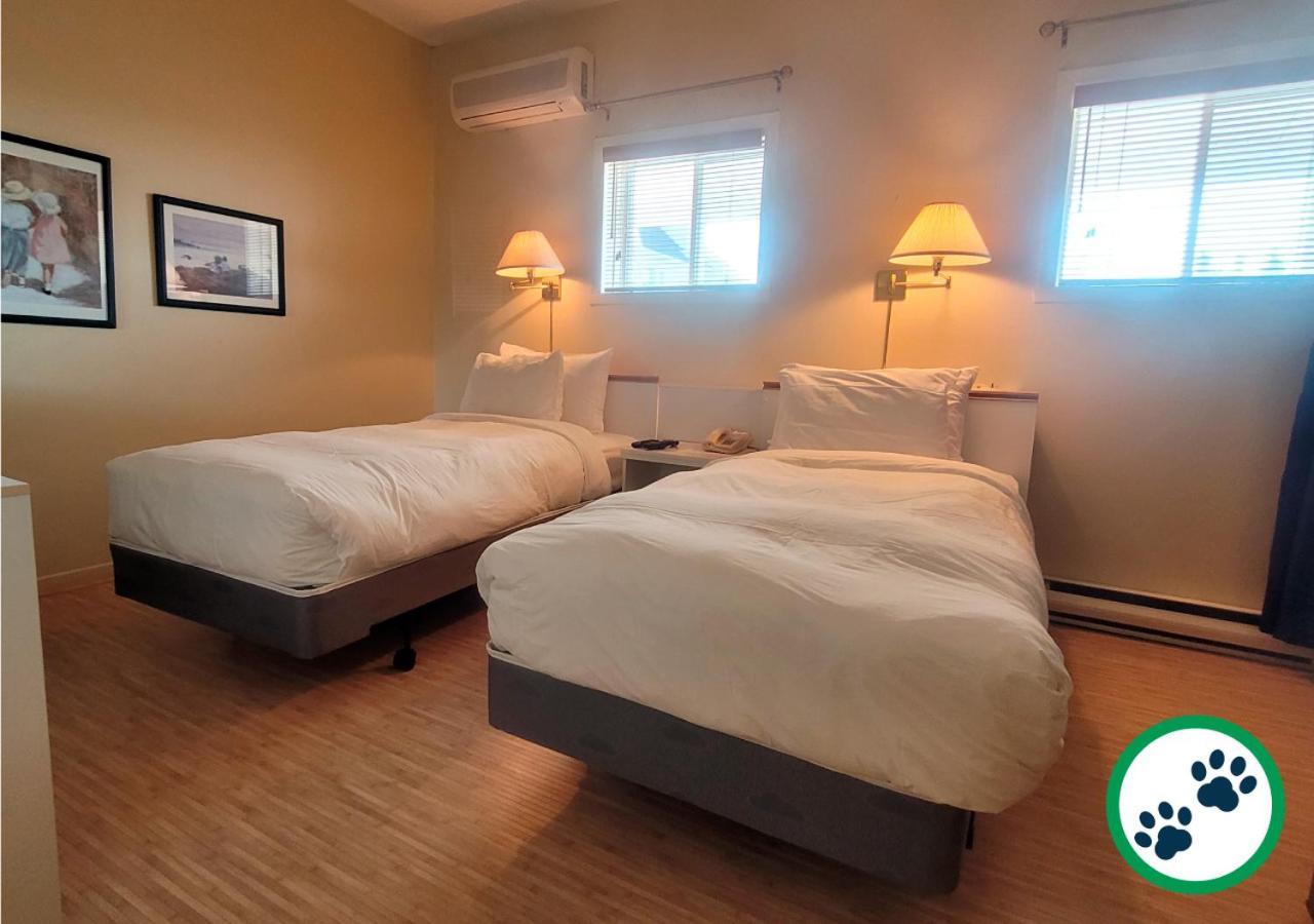 Hotel Aquamer Carleton-sur-Mer Εξωτερικό φωτογραφία